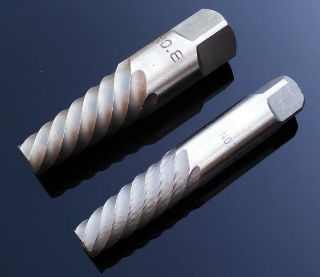 Breaker screw extractor